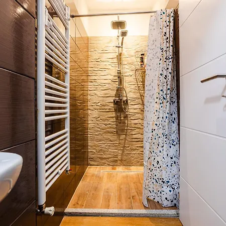 Apartamento Sks Pale