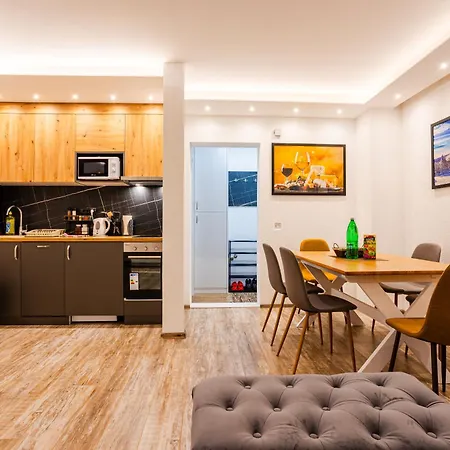 Apartamento Sks Pale